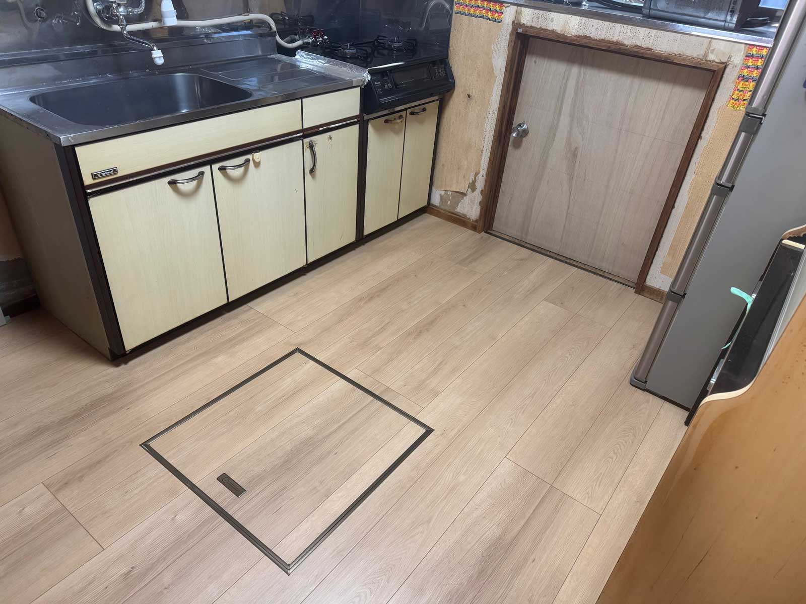 キッチンフローリング上張り3